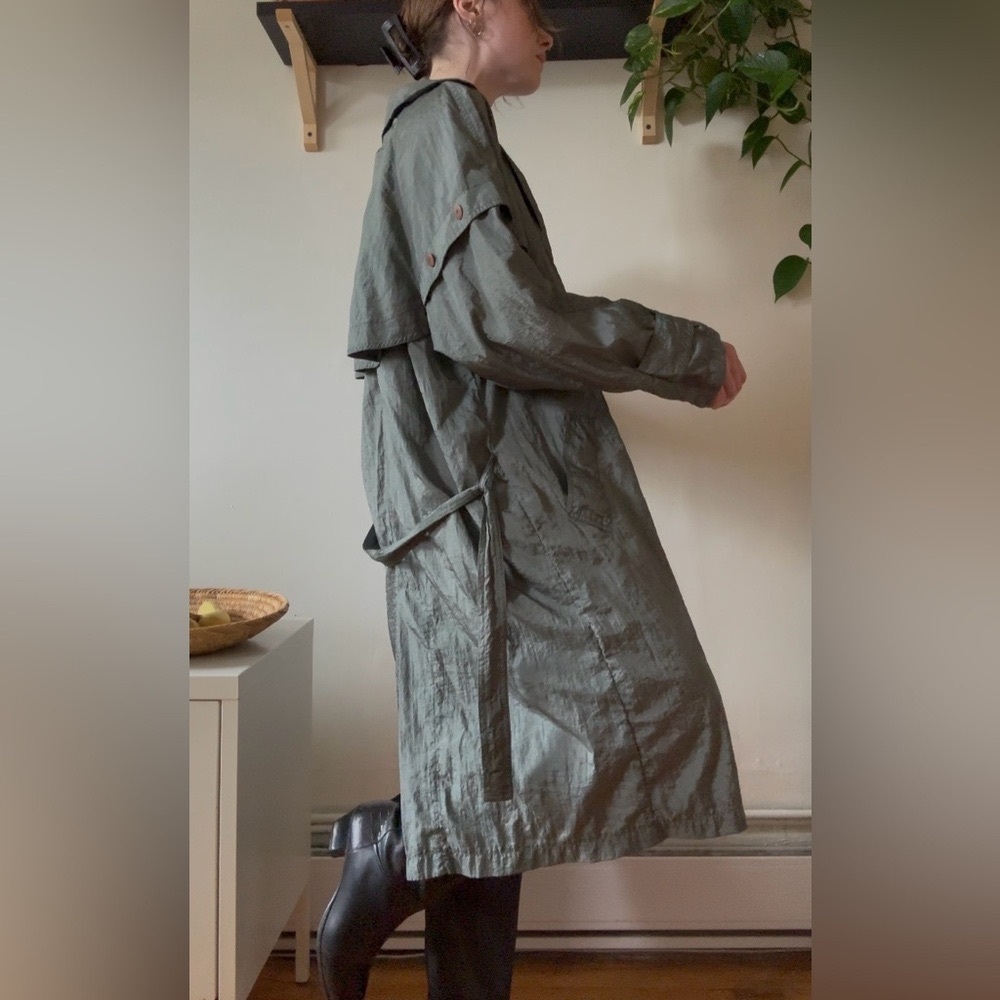 Vintage Lightweight Trench Coat Oversized Fit